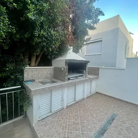 A Detached Floor Parekklisia
