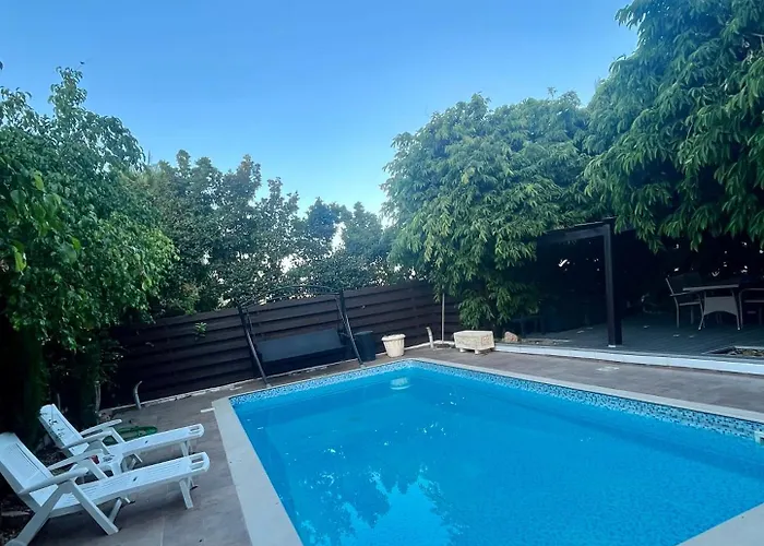 Prázdninový dům A Detached Floor